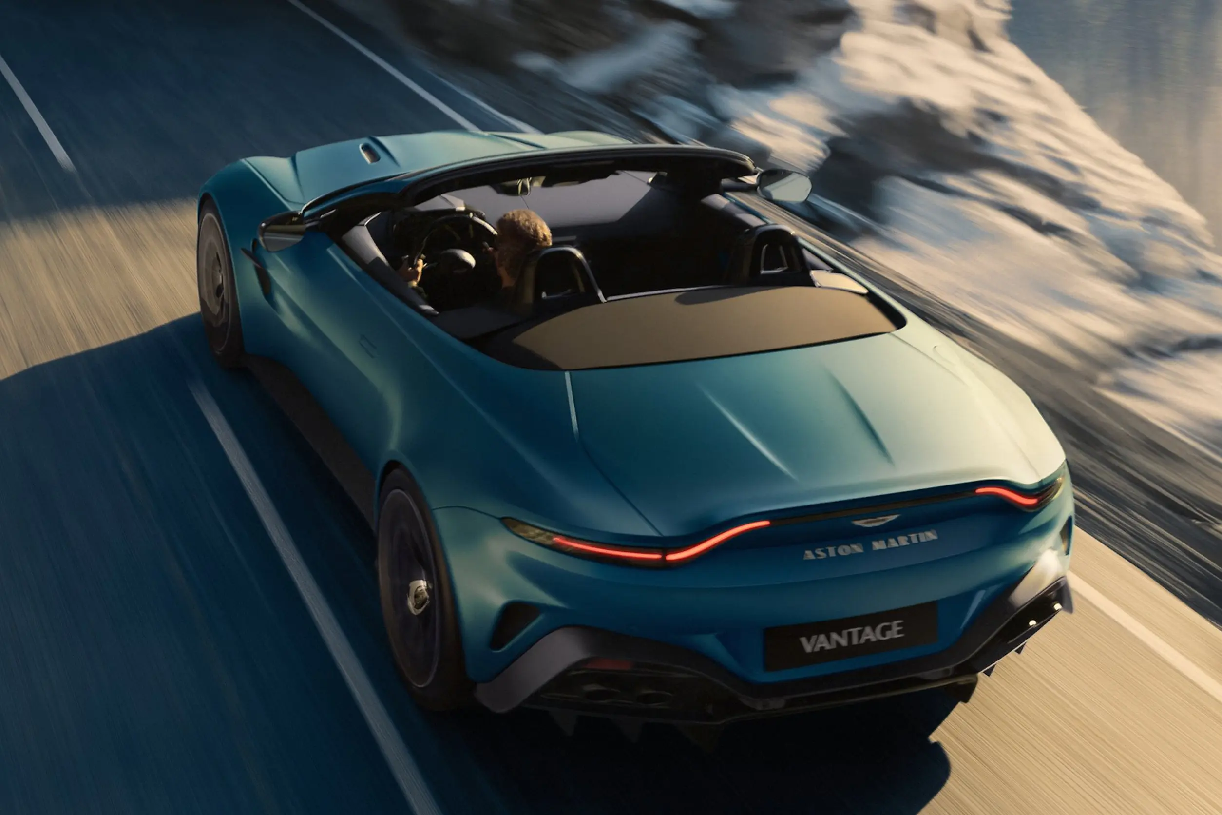 红牛二队完胜阿斯顿马丁,阿隆索统治全场 红牛二队完胜阿斯顿马丁,阿隆索统治全场