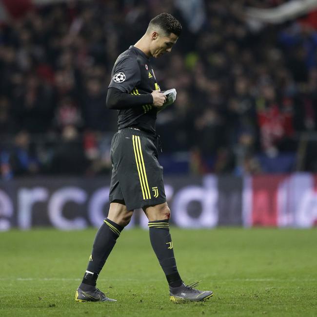 尤文鏖战曼联,格列兹曼刷新纪录 尤文鏖战曼联,格列兹曼刷新纪录