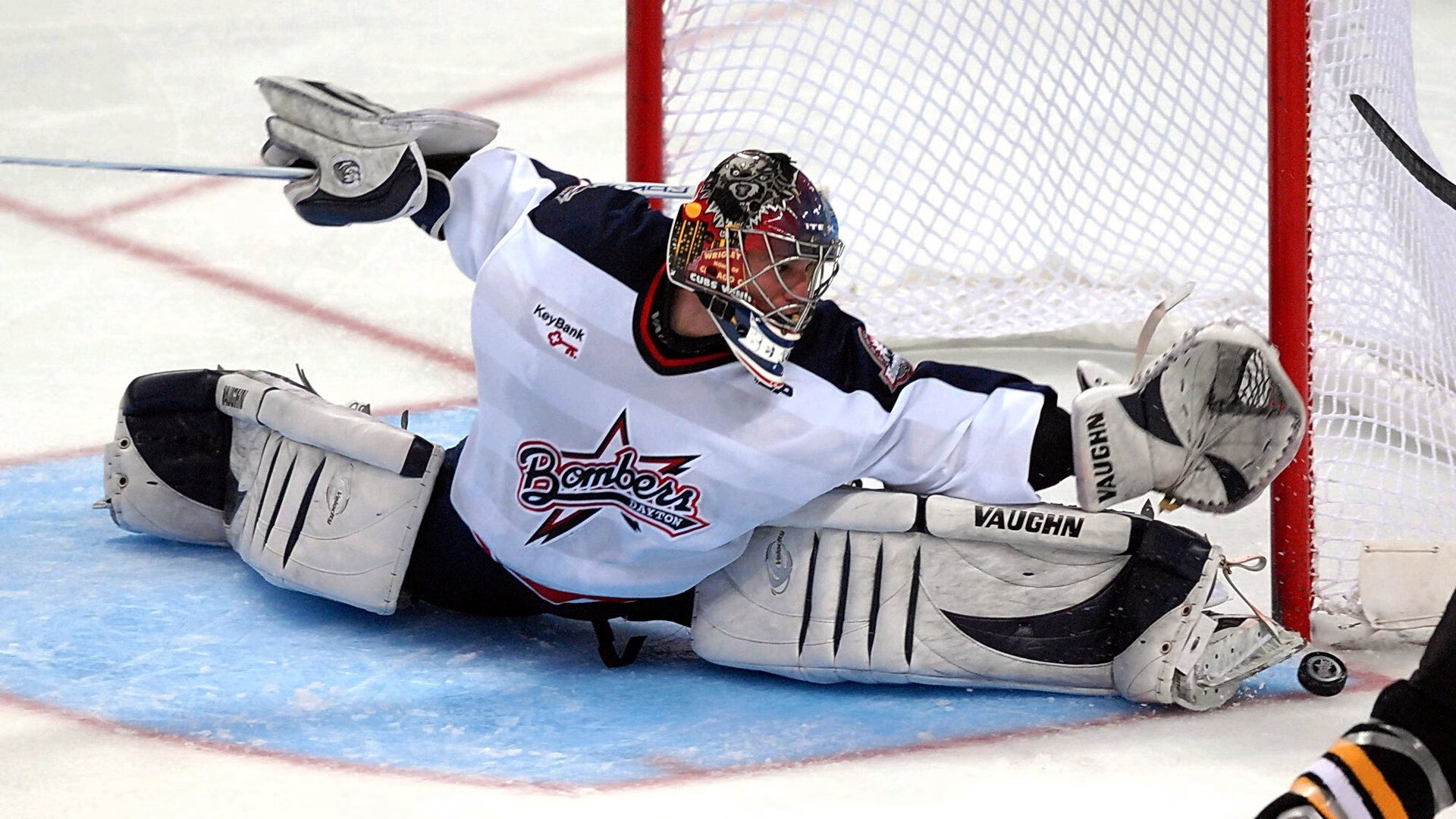 绿茵场上的逆转与乒乓台前的烈焰，当德国战车翻盘韩国，张继科状态如日中天